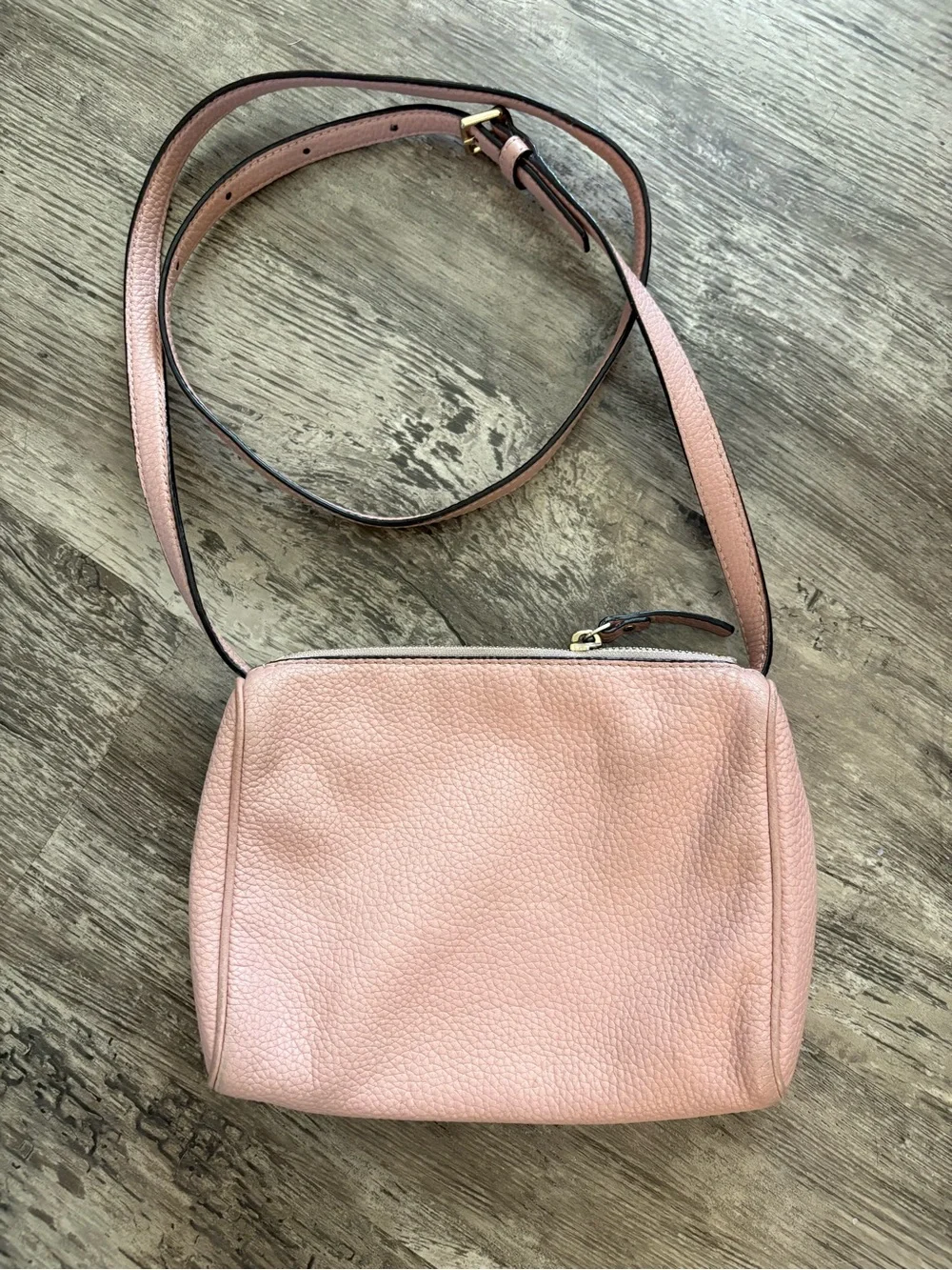 KATE SPADE Blush Pink Pebbled Leather Crossbody Bag